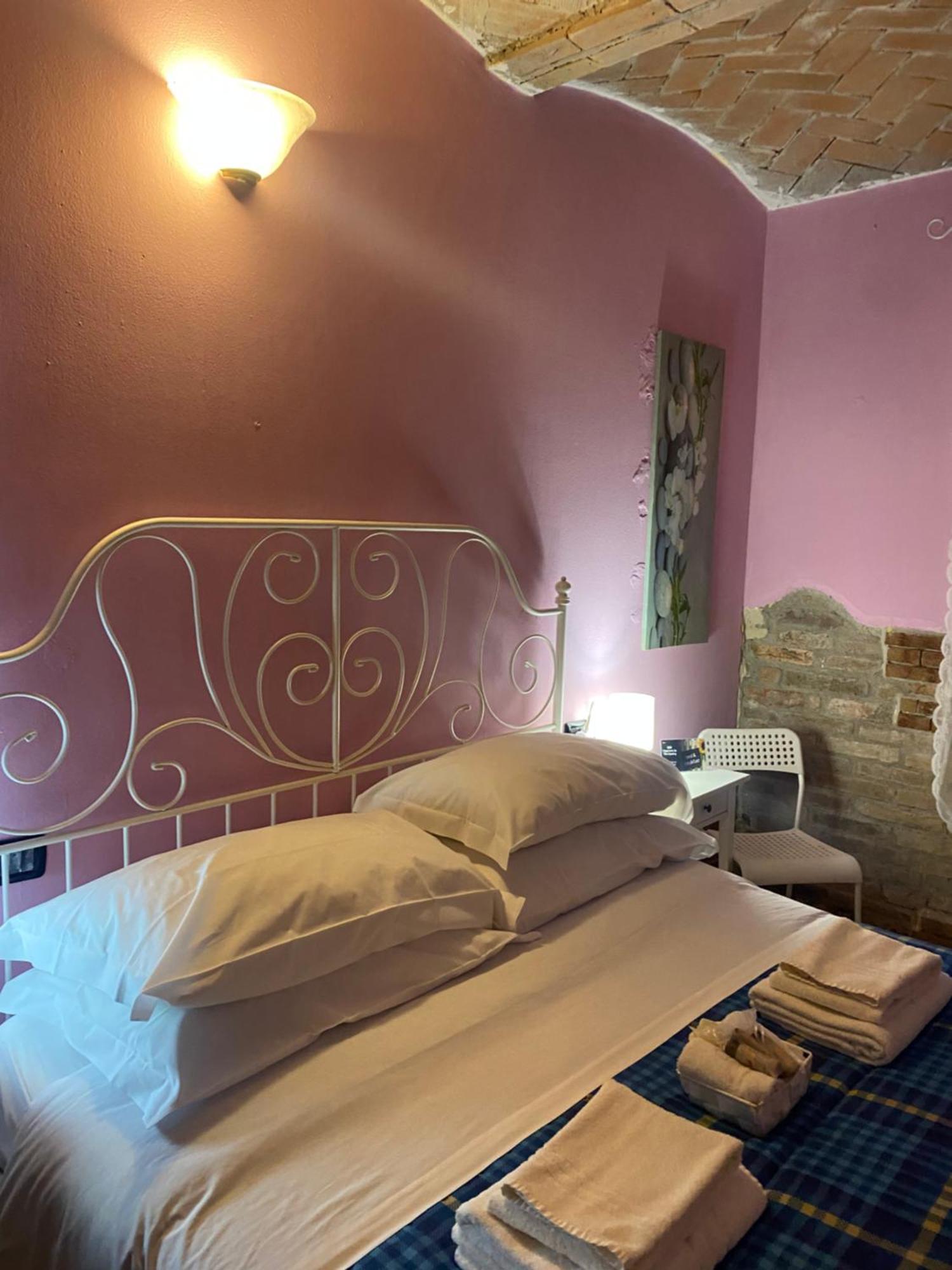 B&B Happiness In The Country Brescello Extérieur photo