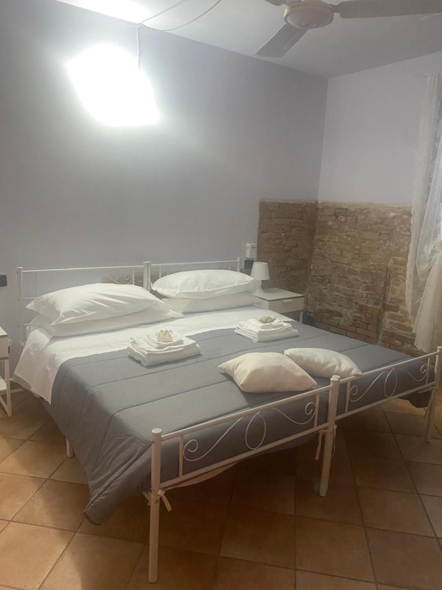 B&B Happiness In The Country Brescello Extérieur photo